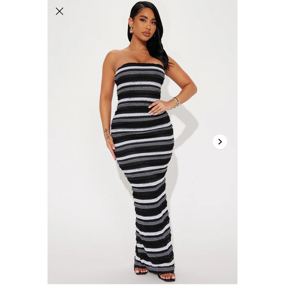 Fashion Nova Dawn Crochet Stripe Maxi Dress Size Medium NWT Black White Gray